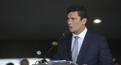 Por que se fosse julgado pelo juiz Moro o senador Moro perderia mandato?