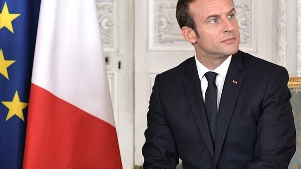 Emmanuel Macron teme o futuro de seu bloco político