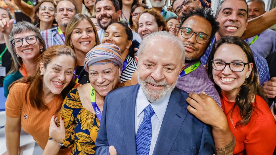 Presidente Lula cresce em aprovação em pesquisa Atlas