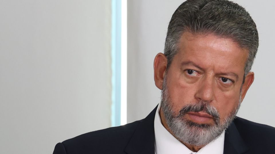 Sob pressão: Lira entra na mira da população após pautar PL do Estupro