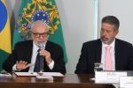 Taxa das Blusinhas: Lula diz que foi contra, mas cedeu a Lira "pela unidade do Congresso"