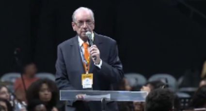 VÍDEO: Eduardo Cunha é alvo de vaia estrondosa em evento da Assembleia de Deus no Rio