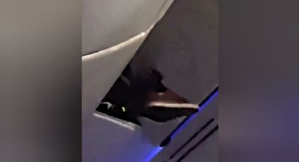 VÍDEO INACREDITÁVEL: Homem é resgatado no bagageiro de avião após turbulência