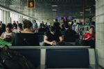 Apagão global: quais os direitos dos passageiros com atraso nos voos