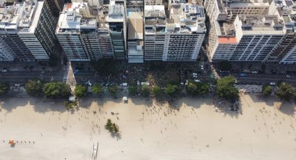 Vídeo: comício de Bolsonaro em Niterói é um fiasco