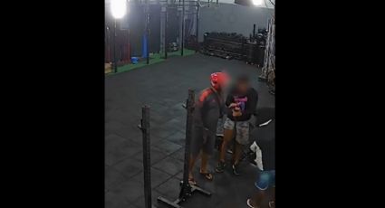 VÍDEO: personal trainer é assaltado dentro de academia no Rio