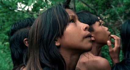 Premiado em Cannes, filme brasileiro exibido em mais de cem festivais no mundo estreia nos cinemas