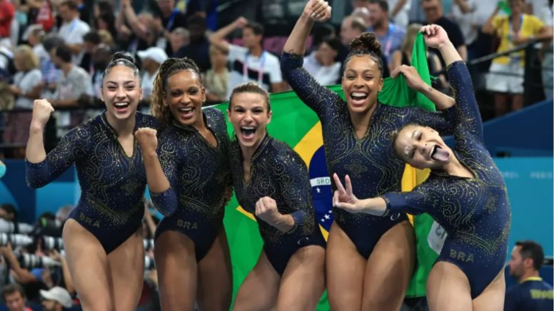 Paris 2024. Com salto espetacular de Rebeca Andrade, Brasil ganha bronze na ginástica