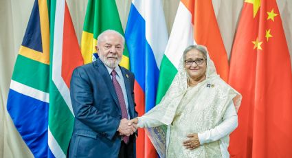 Ex-primeira-ministra de Bangladesh denuncia que EUA articularam sua queda