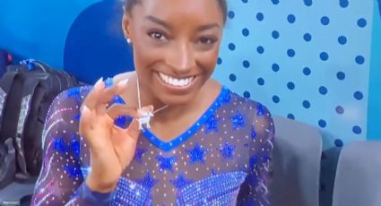 O que há por trás do pingente de bode usado por Simone Biles