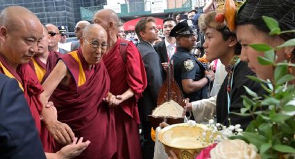 China reage com indignação a encontro de Dalai Lama com altos funcionários da administração Biden