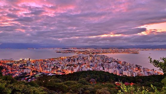 Quaest em Florianópolis: Topázio Neto (PSD) lidera; Dário Berger (PSDB) e Marquito (PSOL) empatados em 2º