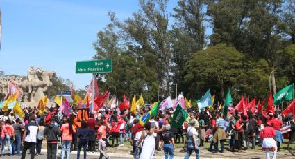 Grito dos Excluídos e Excluídas enfrenta resistência da PM sobre local da manifestação em SP