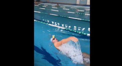 VÍDEO: César Cielo faz desafio inacreditável em piscina e bomba nas redes