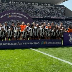 Feminicídio Zero: campanha ocupa gramado da final do Brasileirão Feminino