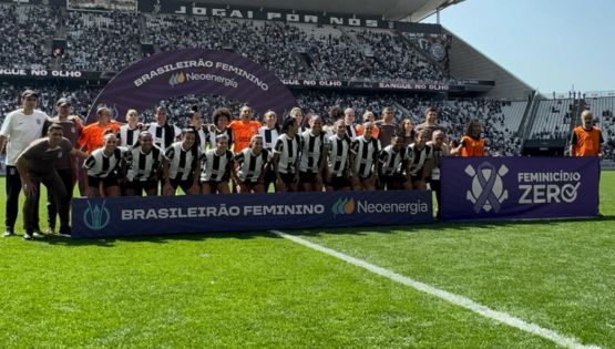 Feminicídio Zero: campanha ocupa gramado da final do Brasileirão Feminino