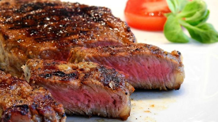 Comer carne vermelha faz mal para o cérebro? O que diz um novo estudo