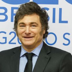 Criptogate: em meio a acusações de golpe, Javier Milei voa para os EUA para encontrar Musk