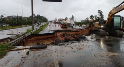 VÍDEOS: Temporais em Santa Catarina causam desabamentos e deixam quase mil desalojados