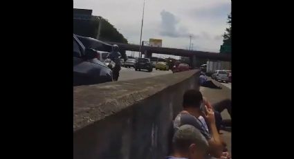 VÍDEO: Tiroteio no RJ espalha terror entre moradores; helicóptero da PM é atingido