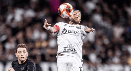 Neymar reclama da bola e elogia torcida do Corinthians após derrota para rival