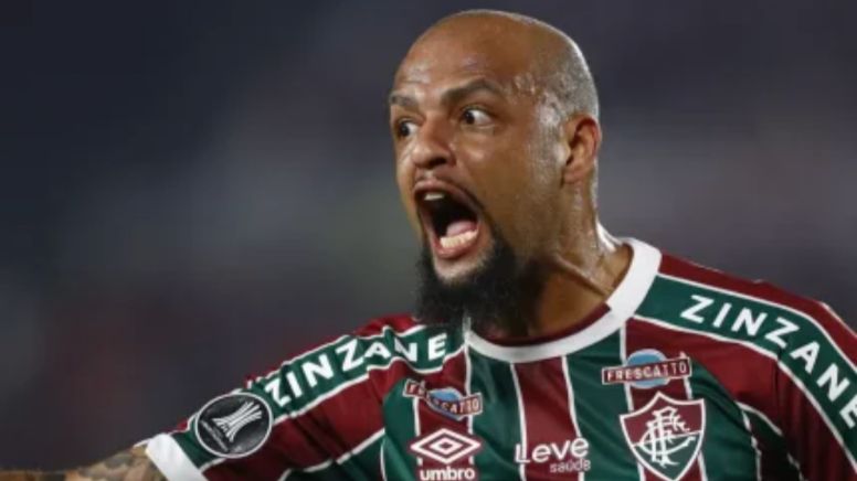 Felipe Melo, o Pitbull, vai morder o microfone?