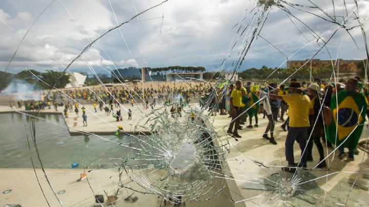 Pesquisas divergentes sobre anistia aos golpistas do 8/1 expõem risco à democracia