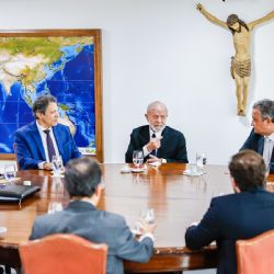 Governo Lula: o racha entre Rui Costa e Haddad e a carta de Kakay