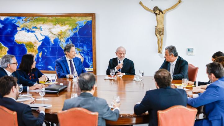 Governo Lula: o racha entre Rui Costa e Haddad e a carta de Kakay