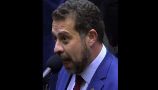 VÍDEO - Boulos enfrenta bolsonaristas na Câmara: "Vai pra Papuda"