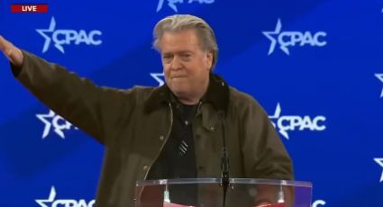 VÍDEO: Steve Bannon repete Musk e faz saudação nazista em evento com Eduardo Bolsonaro