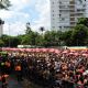 Carnaval de Rua de São Paulo começa com muito calor, distribuição de água e falhas nos serviços