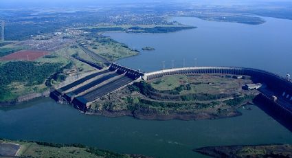 O ousado projeto da usina elétrica que vai ser construída "em cima" de Itaipu