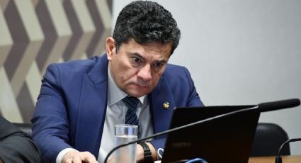 Cadê o Moro? Senador se cala sobre projeto para destruir Lei da Ficha Limpa e beneficiar Bolsonaro