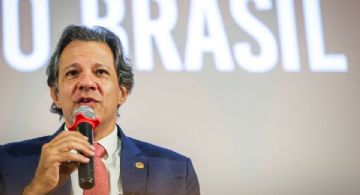 Brasil vai superar as expectativas econômicas em 2025, garante Haddad