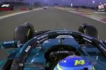 Foto ilustrativa de la nota titulada: VÍDEO: A reação de Fernando Alonso após volante sair na mão em treino da Fórmula 1