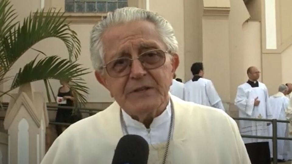Dom Angélico, em entrevista