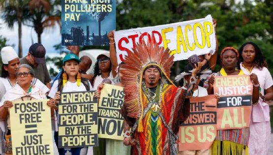 Com cinzas da Amazônia, ativistas protestam por justiça climática em Brasília
