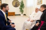 Foto ilustrativa de la nota titulada: Trump pode influenciar escolha do novo Papa; Francisco teve embate com vice-presidente dos EUA
