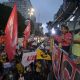 Professores da rede estadual de SP marcam nova greve para maio