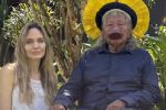 Foto ilustrativa de la nota titulada: Por que Angelina Jolie se reuniu com cacique Raoni no coração do Xingu; entenda