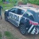 VÍDEO: homem é espancado por PMs que ainda quebram câmera de segurança