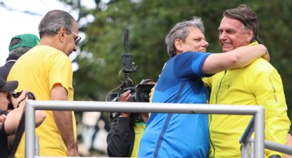 Tarcísio segue campanha e ignora "prisão" de Bolsonaro, que aciona Malafaia: "urubus se articulando"