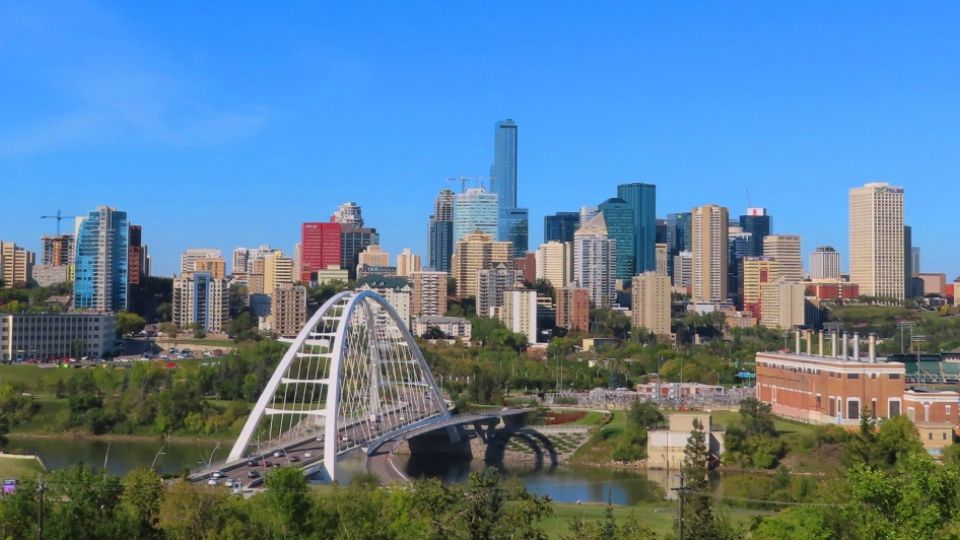 Imagem do centro de Edmonton, capital da província canadense de Alberta