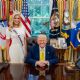 Suprema Corte dos EUA permite que Trump revogue visto temporário de de 532 mil latinos