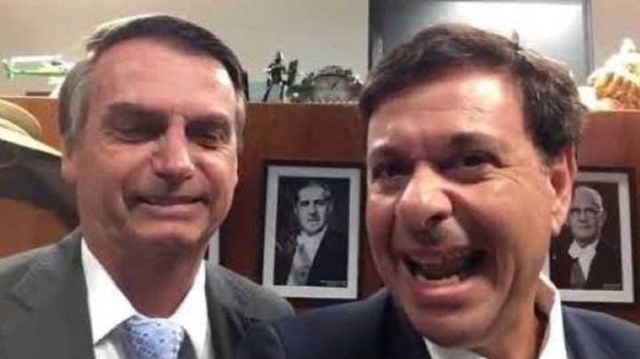 URGENTE: Polícia Federal prende Gilson Machado, ex-ministro "sanfoneiro" de Jair Bolsonaro