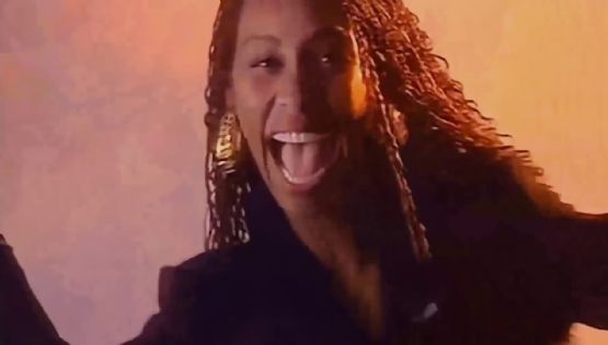 A cantora que fez sucesso internacional e você conhece, mas não sabe que é brasileira