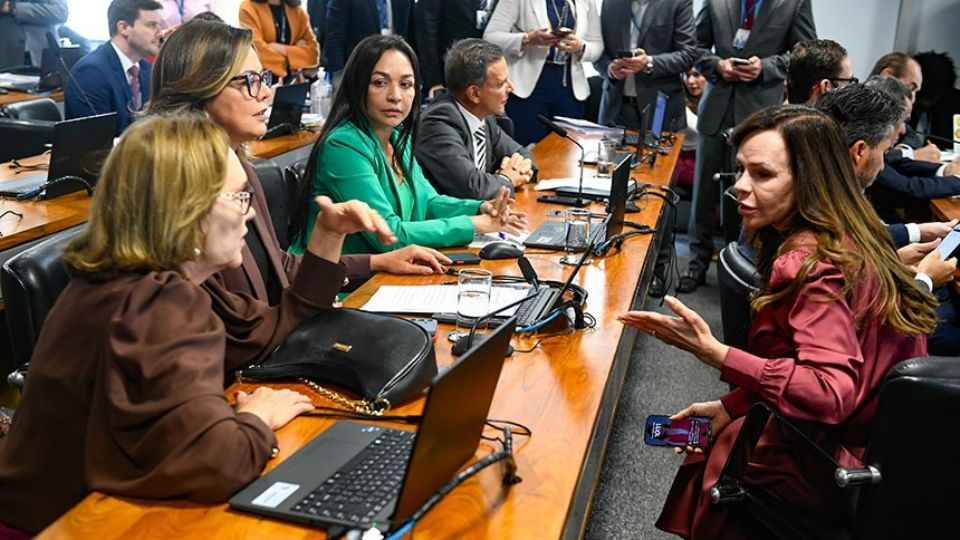Zenaide Maia, Leila Barros, Eliziane Gama e Professora Dorinha articulam defesa da reserva de cadeiras para mulheres no novo Código Eleitoral