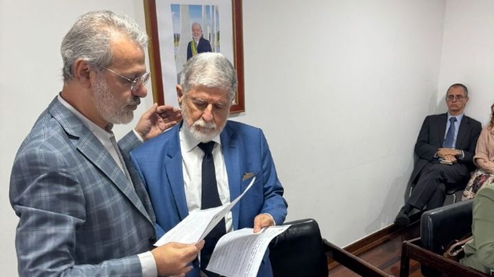 Celso Amorim: governo Lula estuda corte de relações com Israel após reunião com deputados e federação palestina