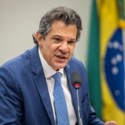 Haddad detona Bolsonaro: "Rifou o Brasil, deu calote e tentou golpe"